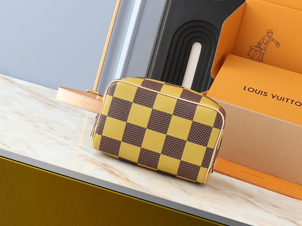 ルイヴィトンバッグ正面デザイン